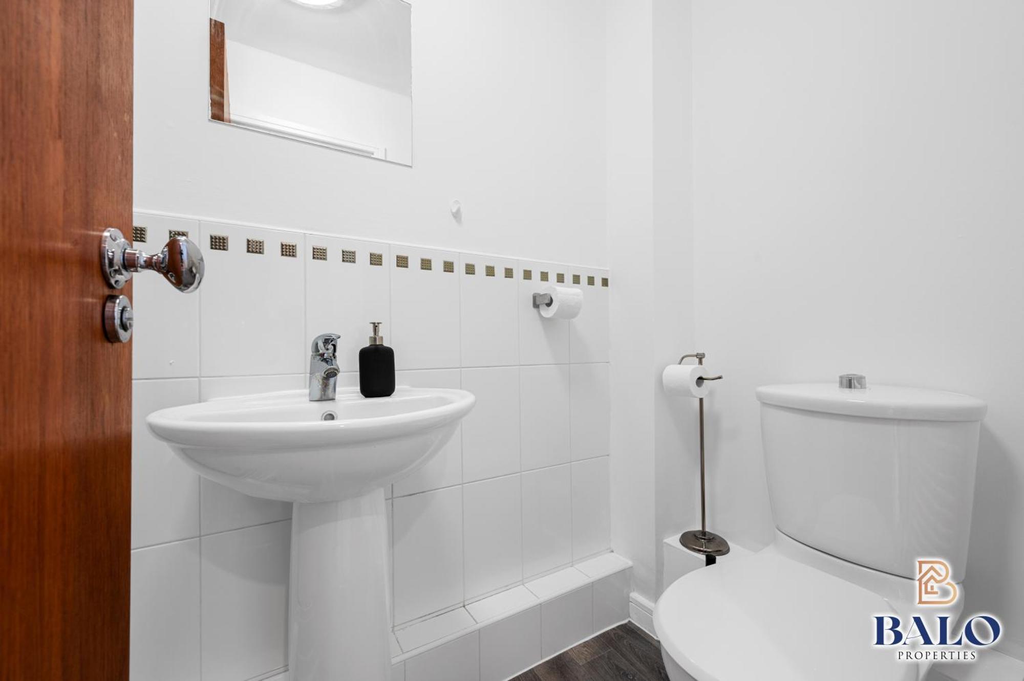 Apartment Modern Spacious 2bedroom Great! Location By Etihad Mancity Stadium& Coop Live Arena Manchester