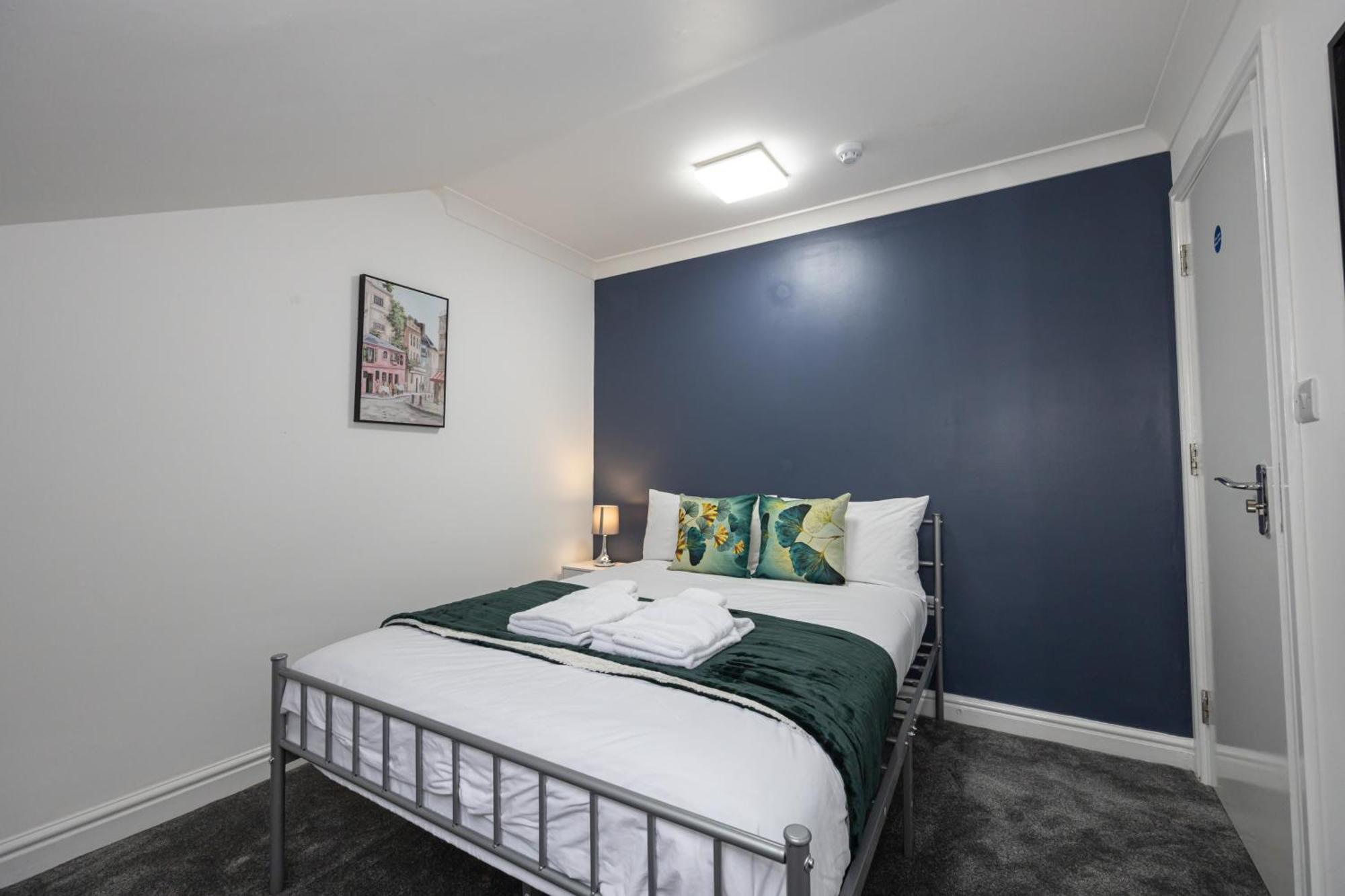 Modern Spacious 6bd Haven 8 Min From Centre * Manchester