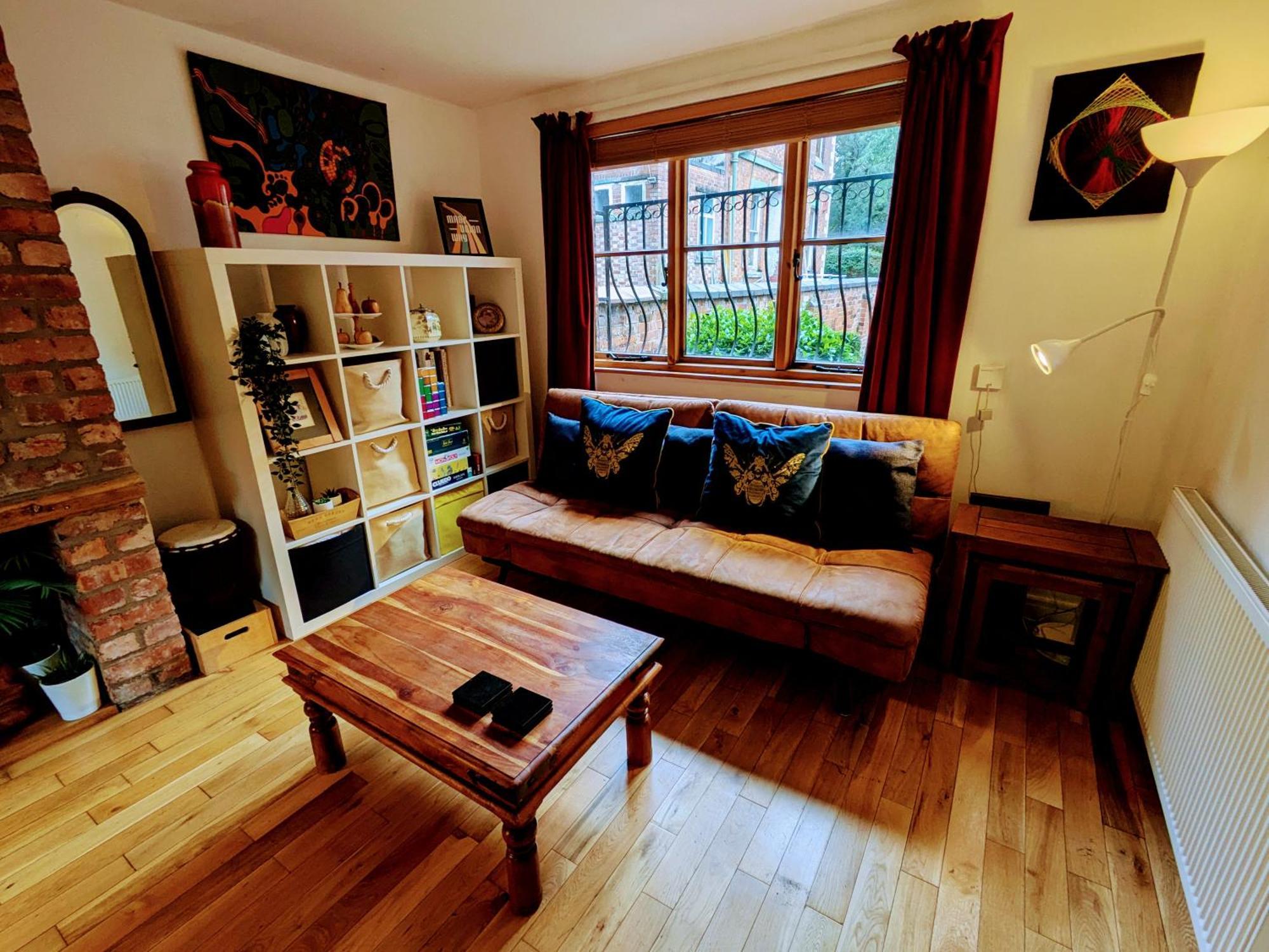 Detached House With Gated Parking In Whalley Range Manchester