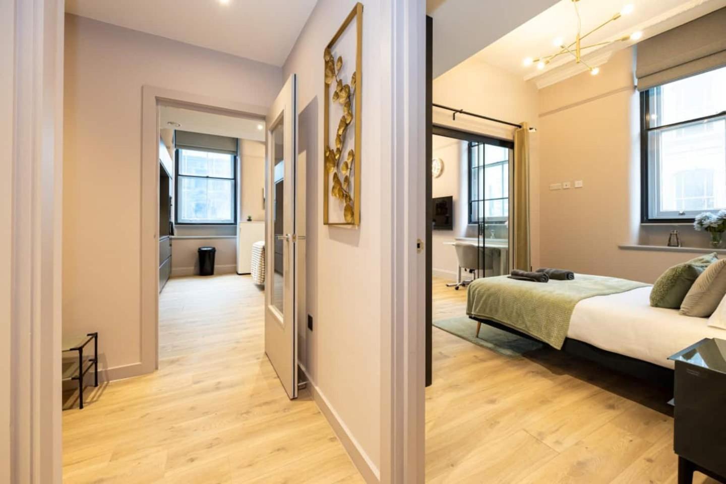 Luxury 2br Apt In City Centre Apartment