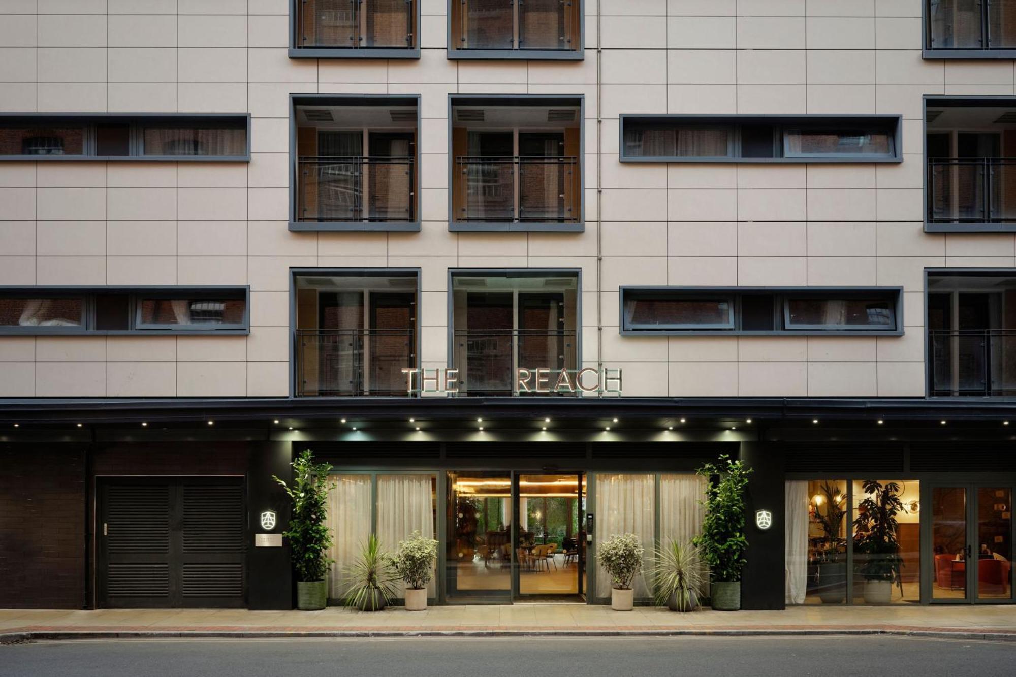 The Reach At Piccadilly, Manchester, A Tribute Portfolio 4* Manchester