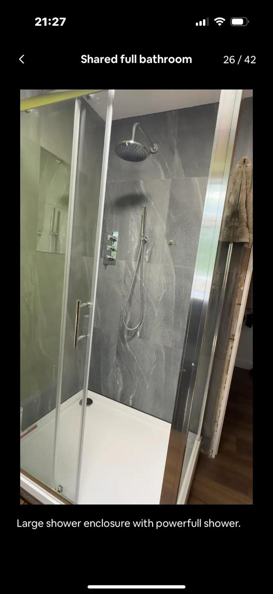 8 Riversdale King Size * Manchester