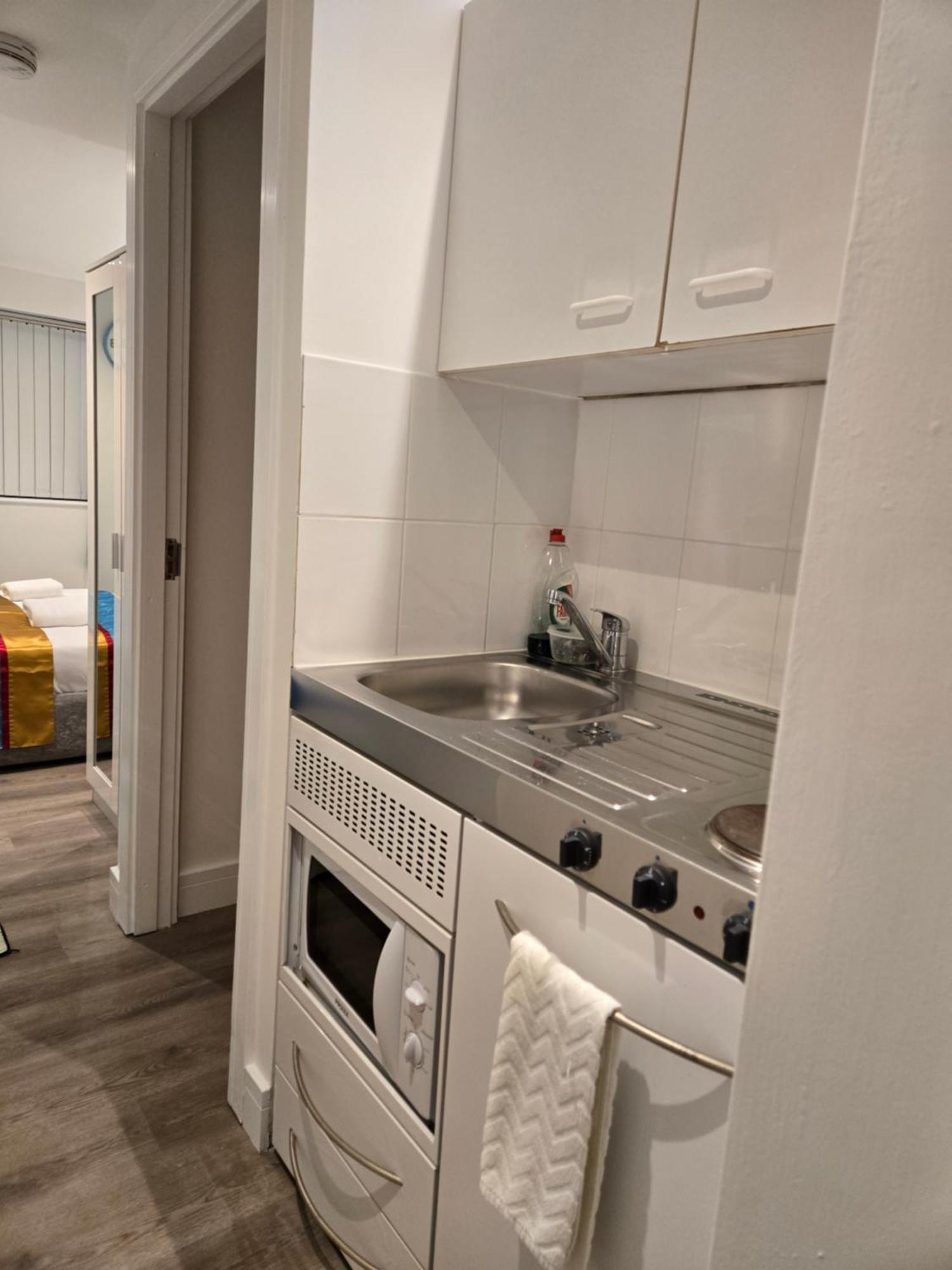 Cosy Self-contained In Salford Manchester