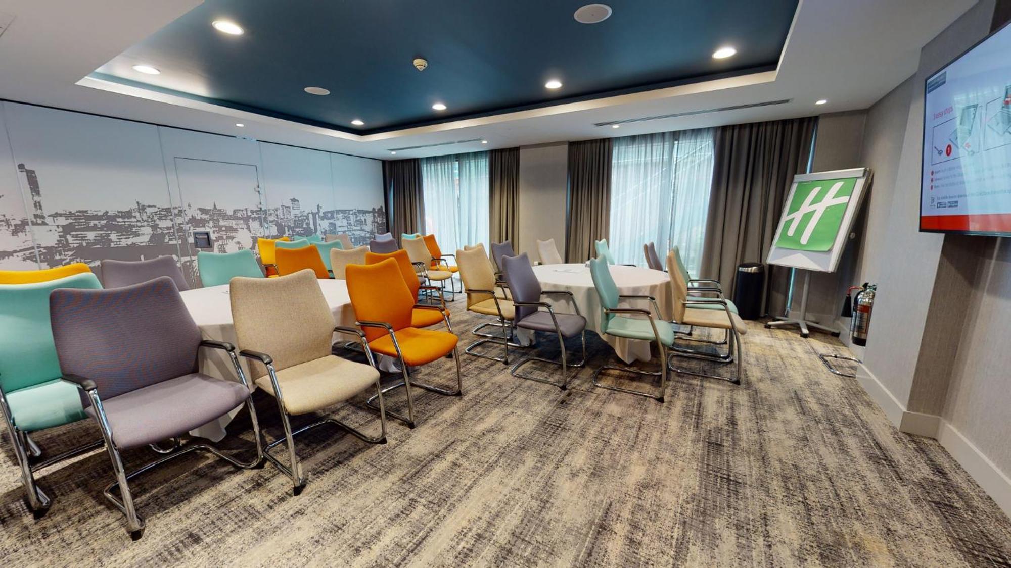 Hotel - Centre By Ihg