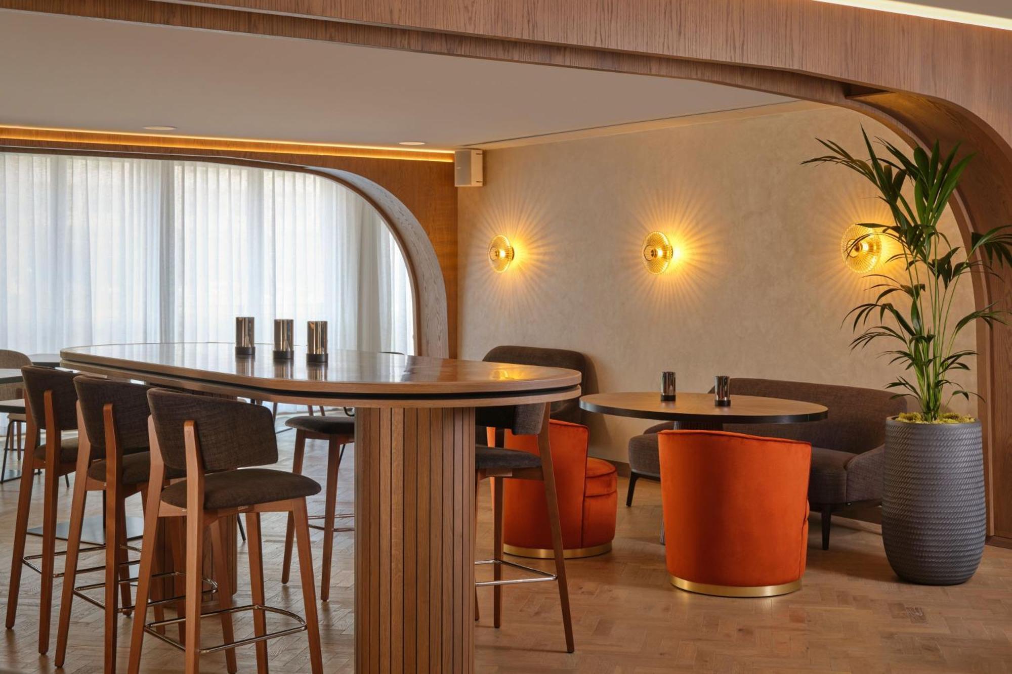 The Reach At Piccadilly, Manchester, A Tribute Portfolio 4* Manchester