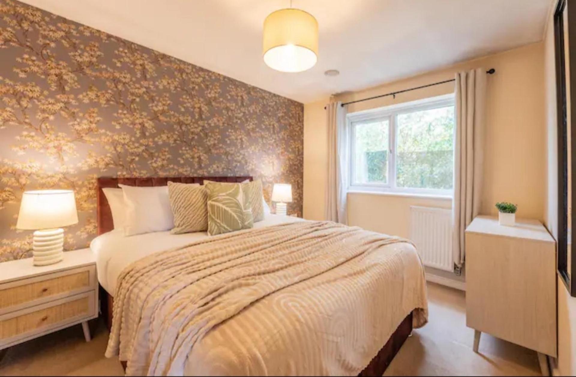 Charming Whitehurst Drive Nest In Holiday home *