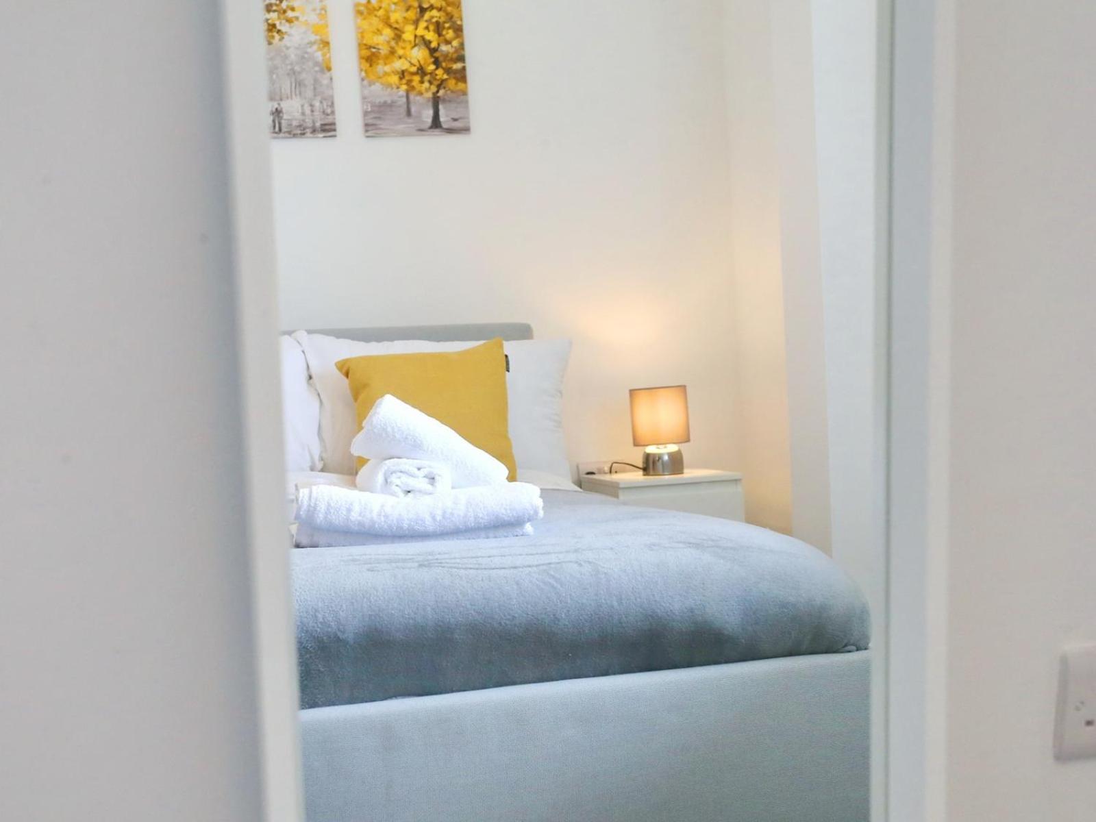 Pass The Keys Salford Quays Manc Flat With Free Parking