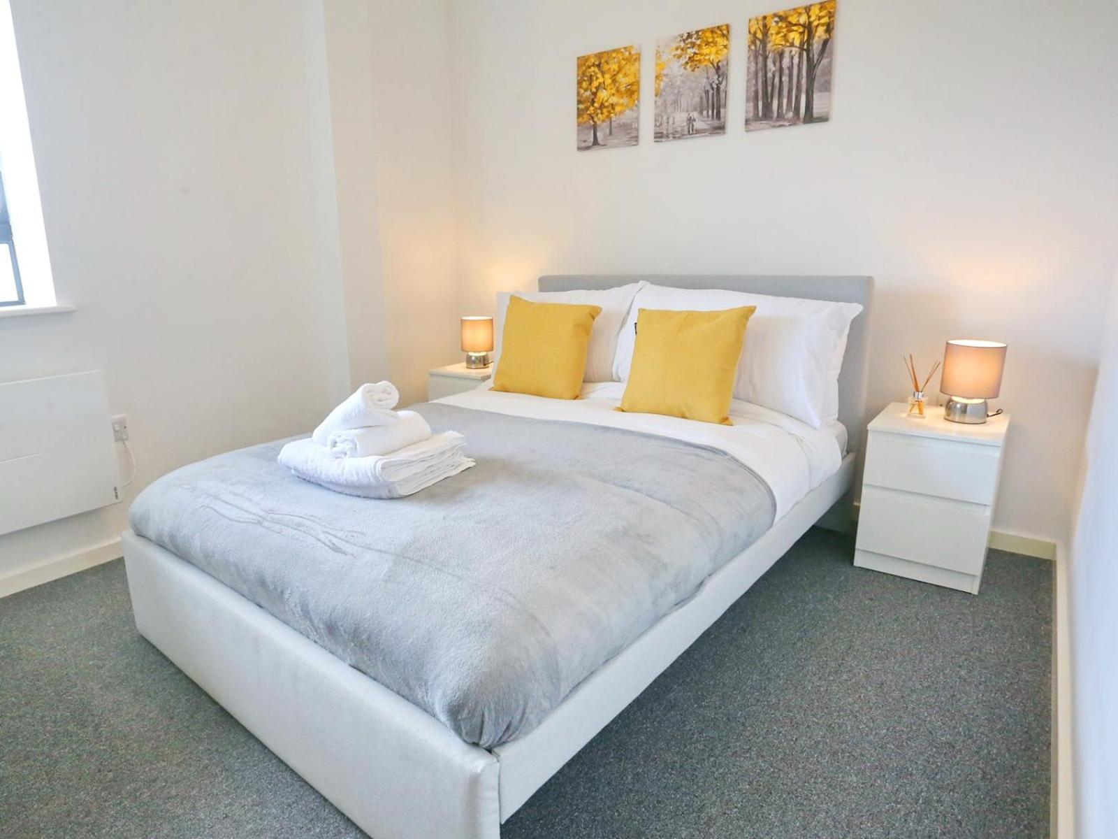 Pass The Keys Salford Quays Manc Flat With Free Parking *