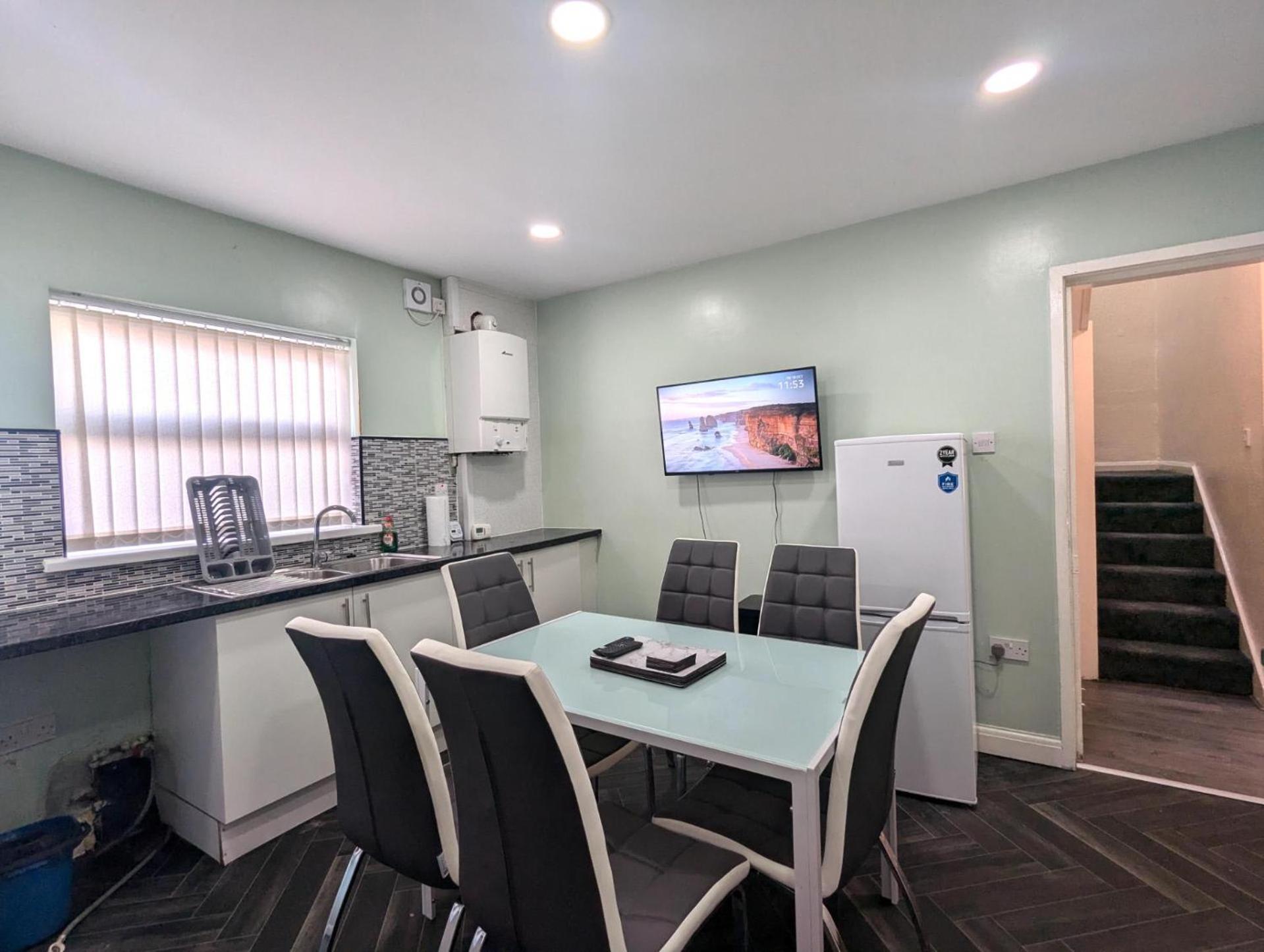 Spacious Powell Sleeps 11 6 Bed 1 5 Bath *