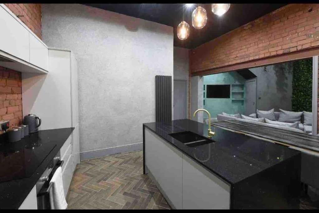 Casa Jungle Slps 20 Plp Mcr, Hot Tub, Bar, Cinema