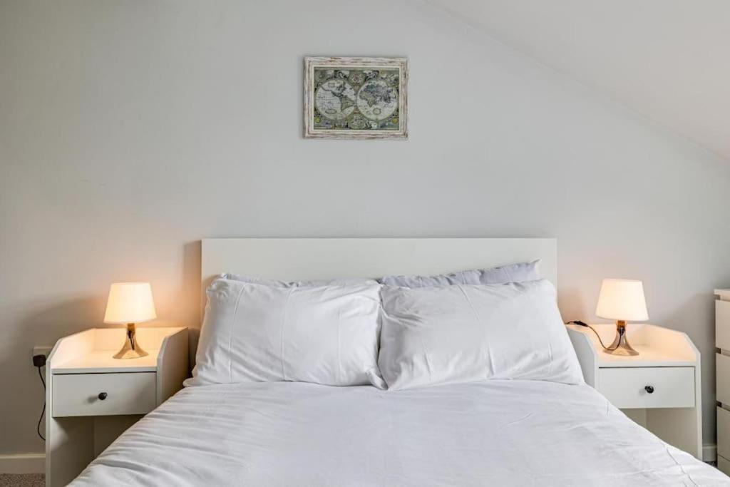 Apartment Large 2 Bed 2 Bath Manchester