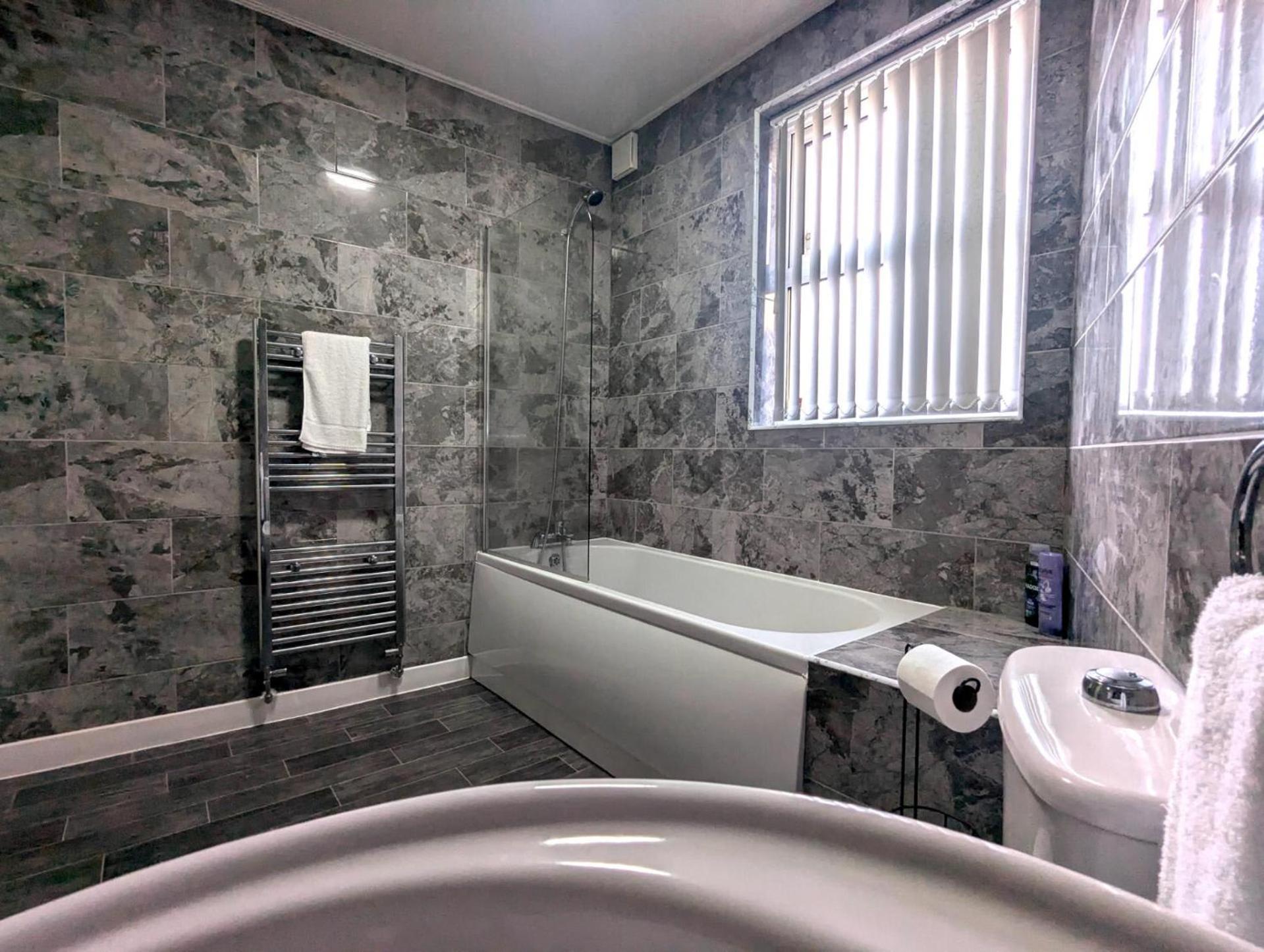Holiday home Spacious Powell Sleeps 11 6 Bed 1 5 Bath *