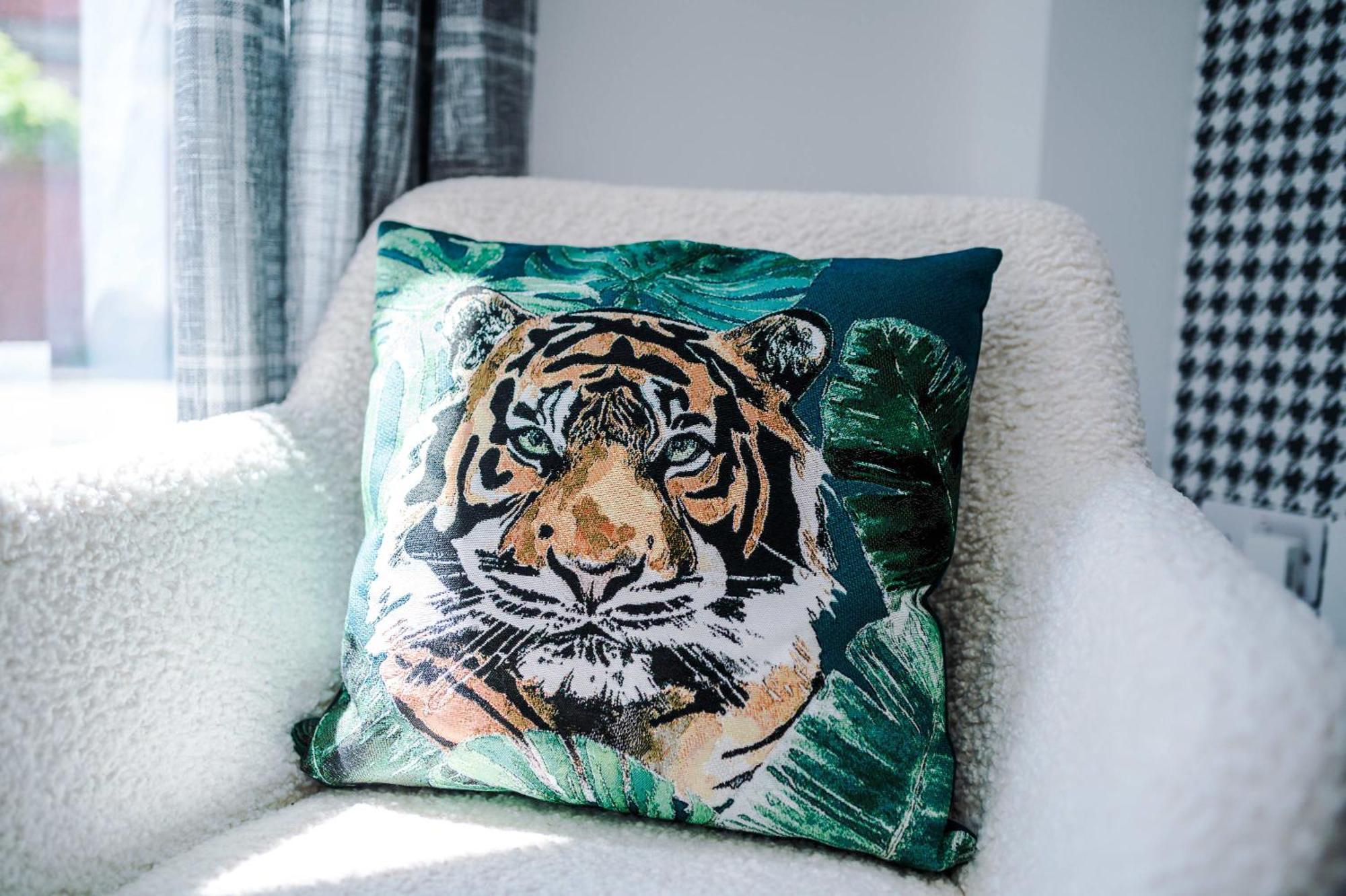 Holiday home Rest&recharge At Waterway House Manchester