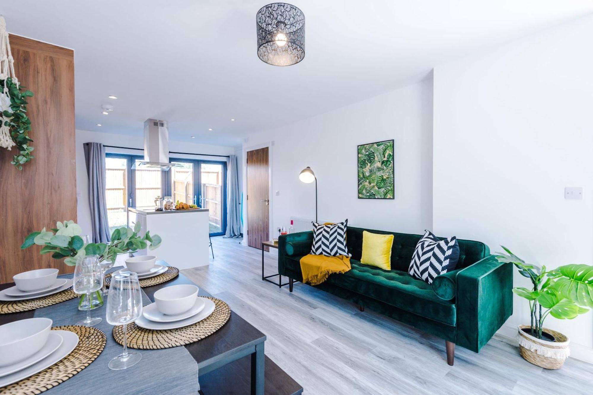Rest&recharge At Waterway House * Manchester