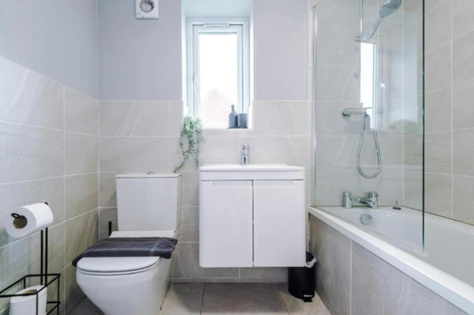 Charming 3-bed House