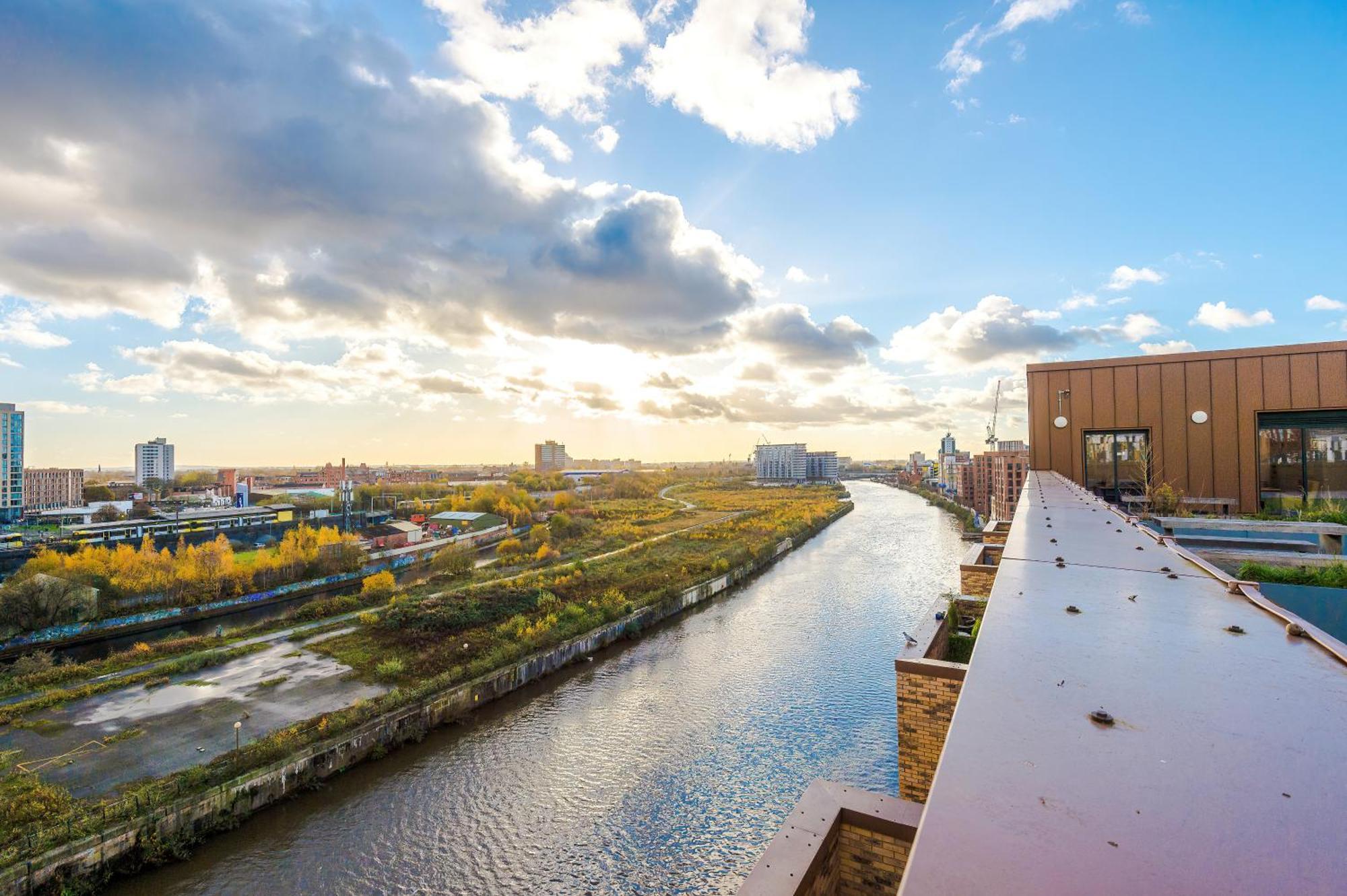 Waterhouse Suite: Modern 2-bed In Centre * Manchester