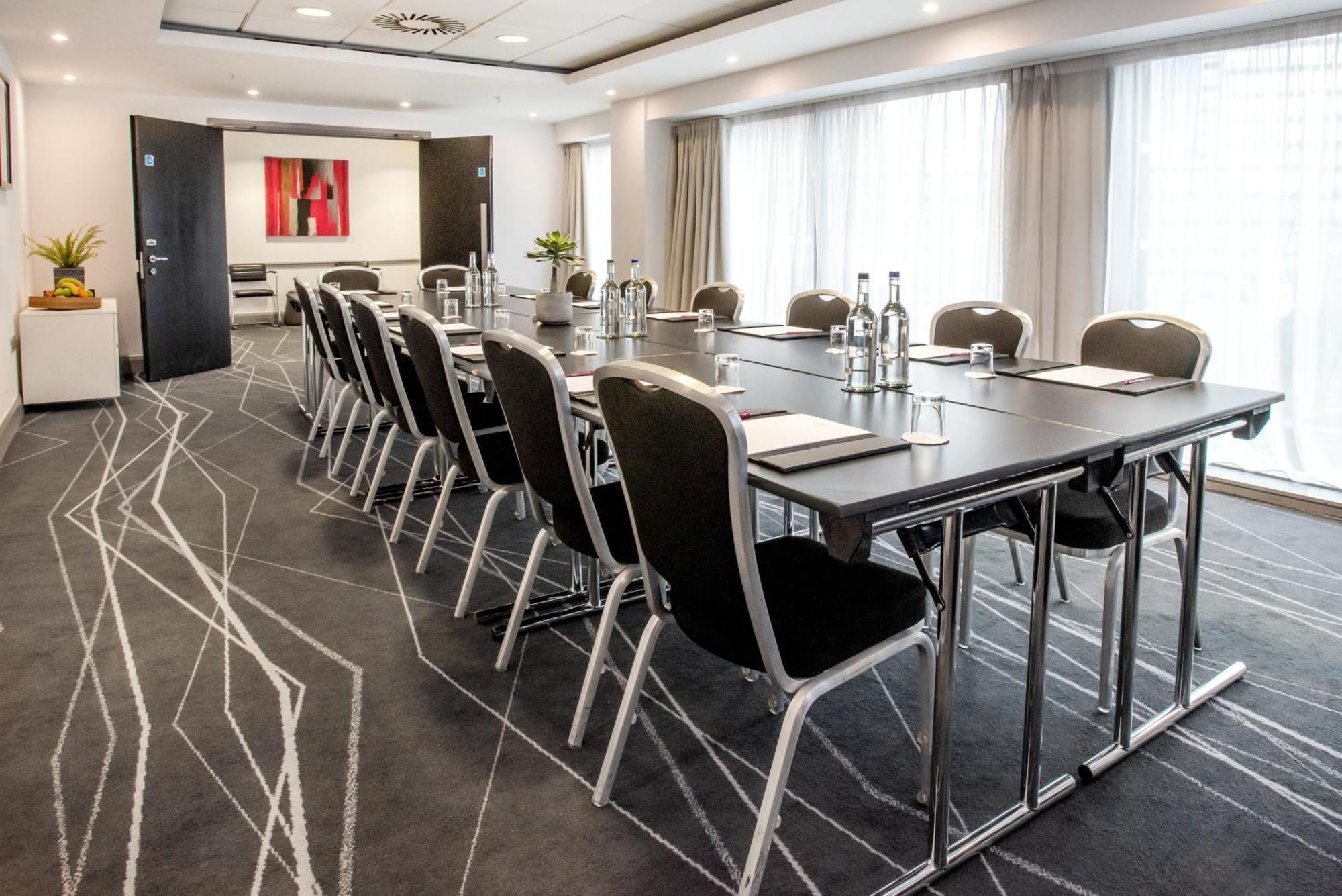 Hotel Crowne Plaza City Centre By Ihg