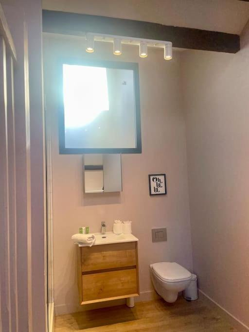 Pretty Pink Posh Penthouse Apartment Manchester