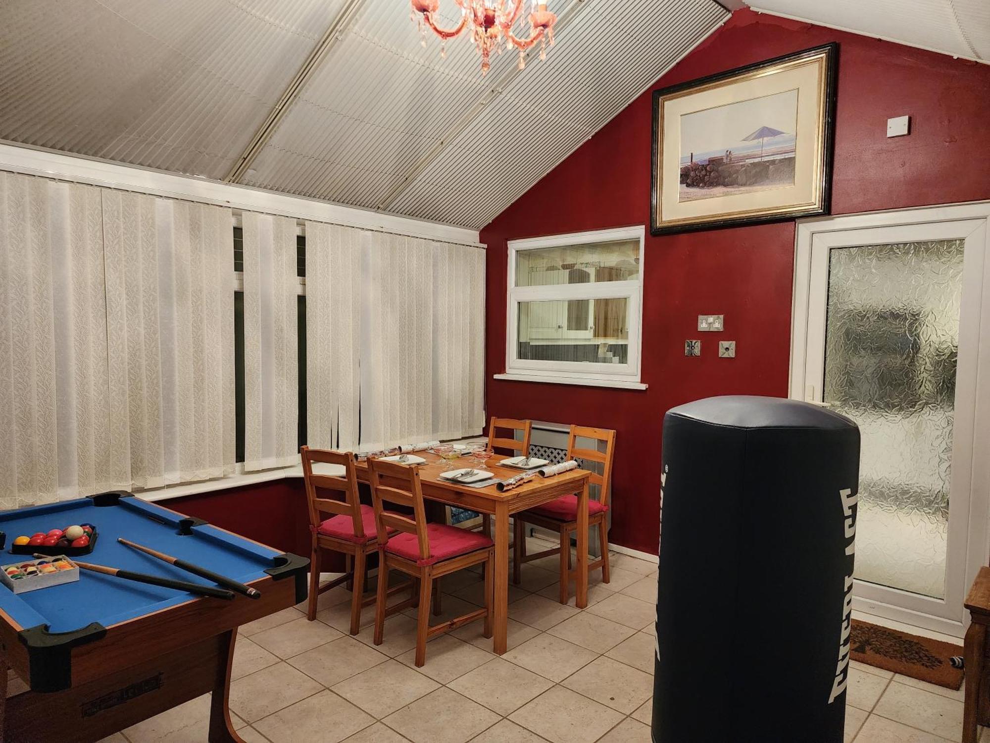 Temade Homes - 2 Bed Graceful * Manchester