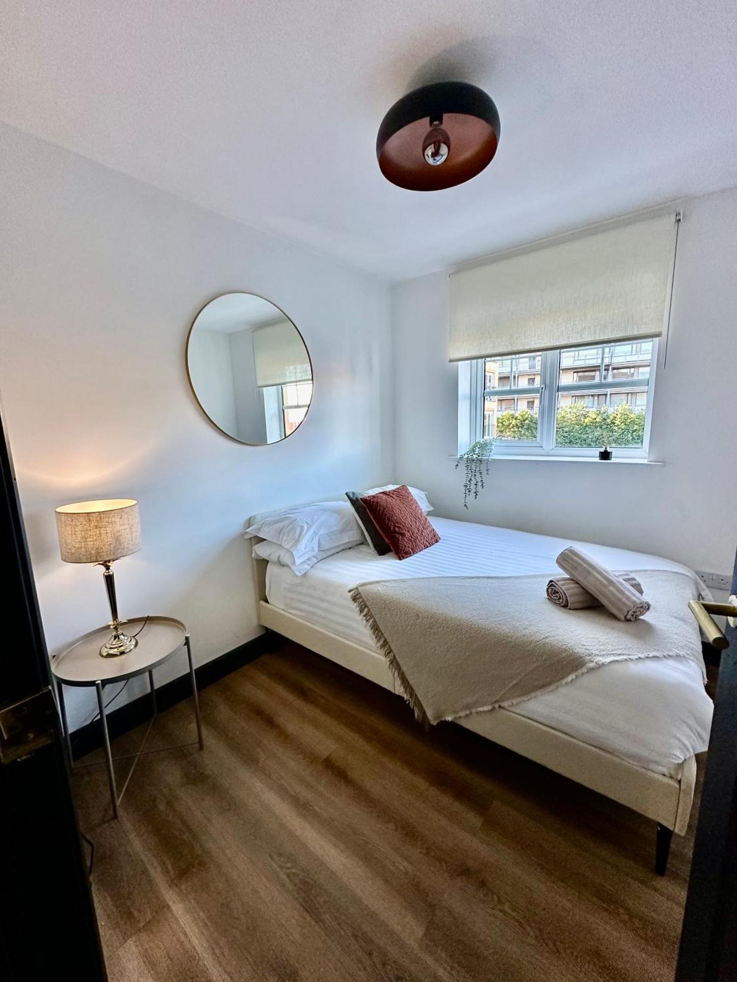Luxurious Two-bed Stay: Mcr Appartement *