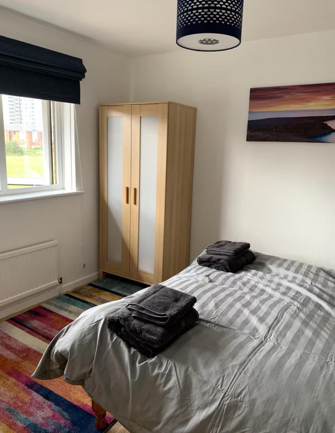 5 Bedrm Hse! Ev! & Nr Citycentre! *