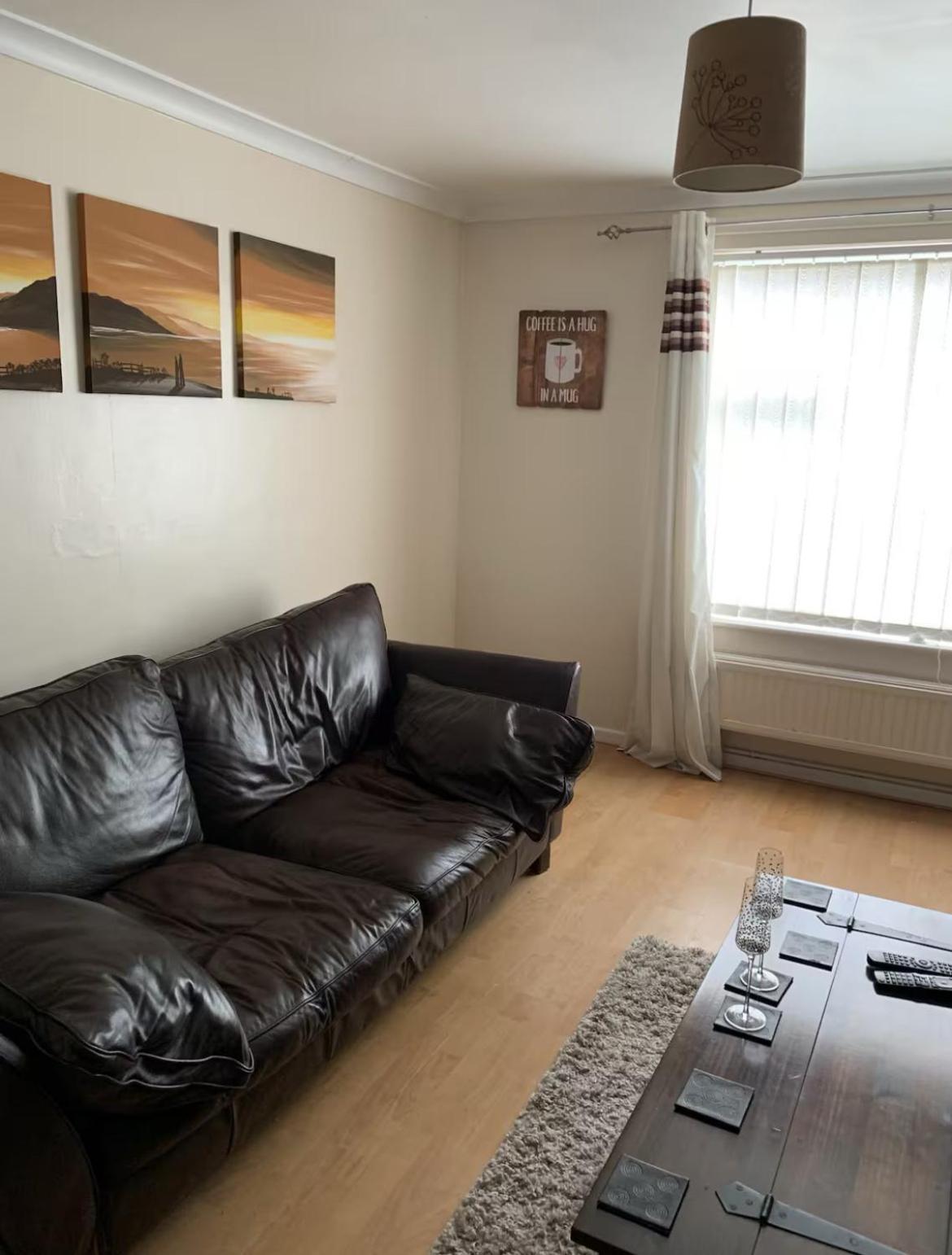 5 Bedrm Hse! Ev! & Nr Citycentre! Manchester
