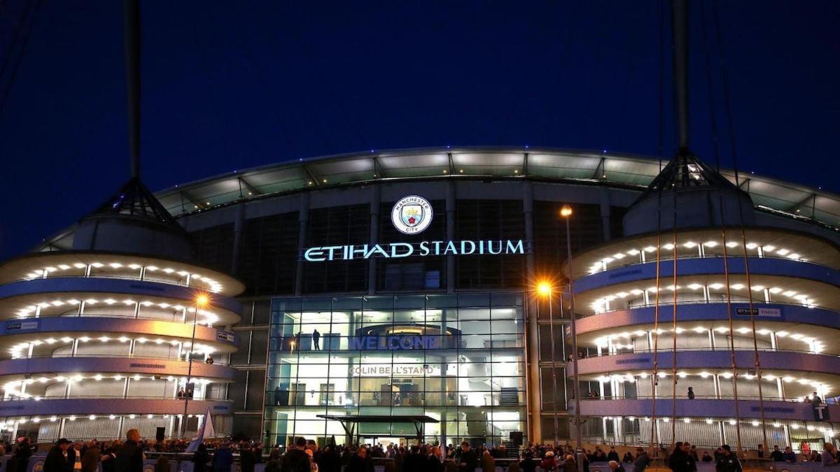 Free Parking, Late Check Out Coop Live Etihad Stadium 3-bed House Manchester