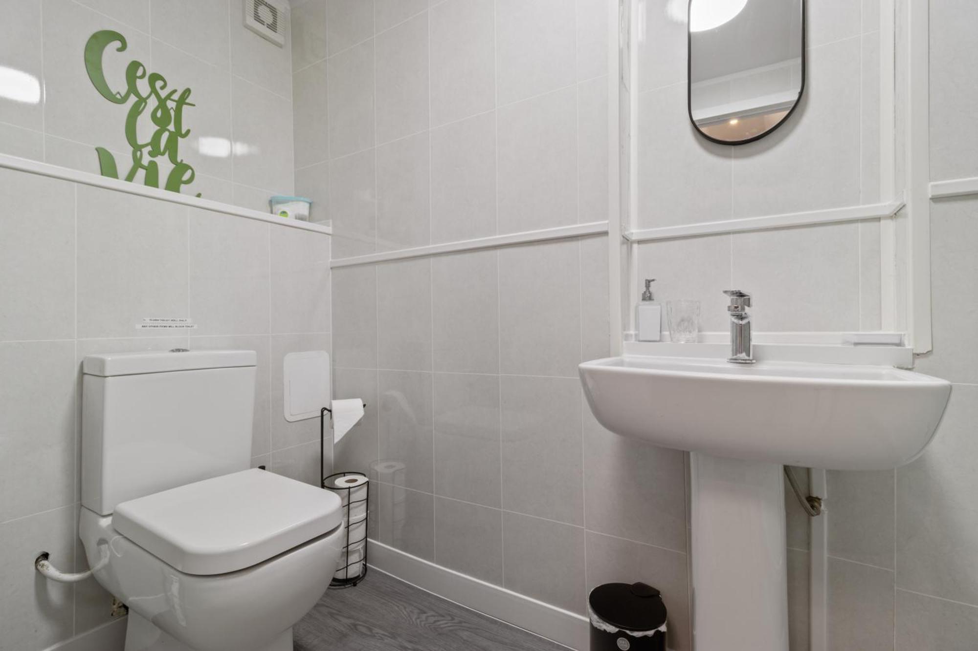 With Shared Garden - 3min To Bus Stop Appartement Manchester