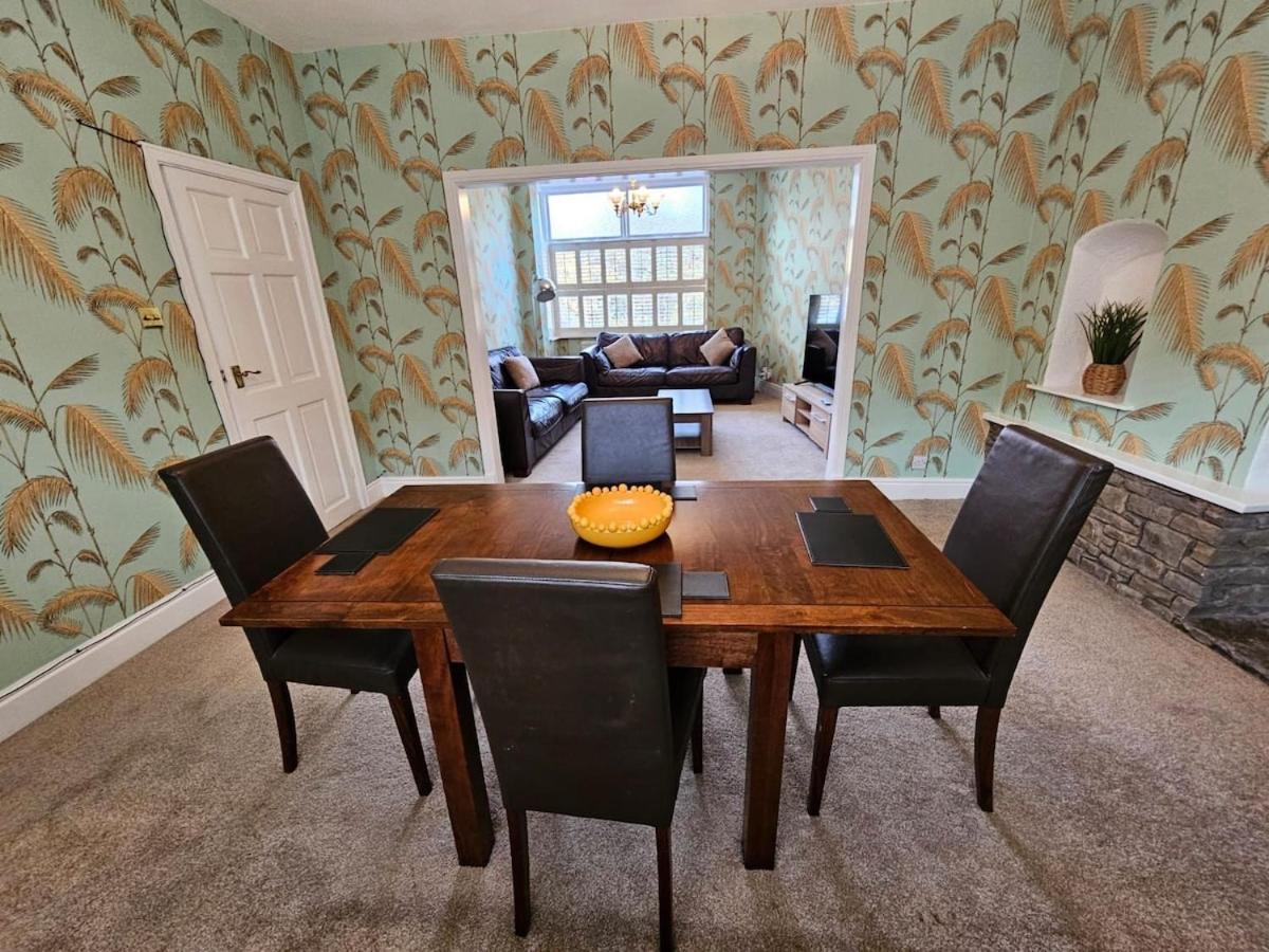Clayton Hall Homes Holiday home Manchester