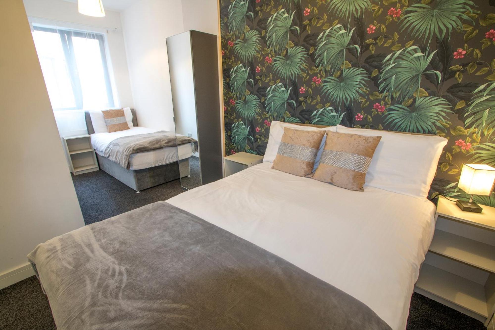 2 Bedroom Flat-free Parking