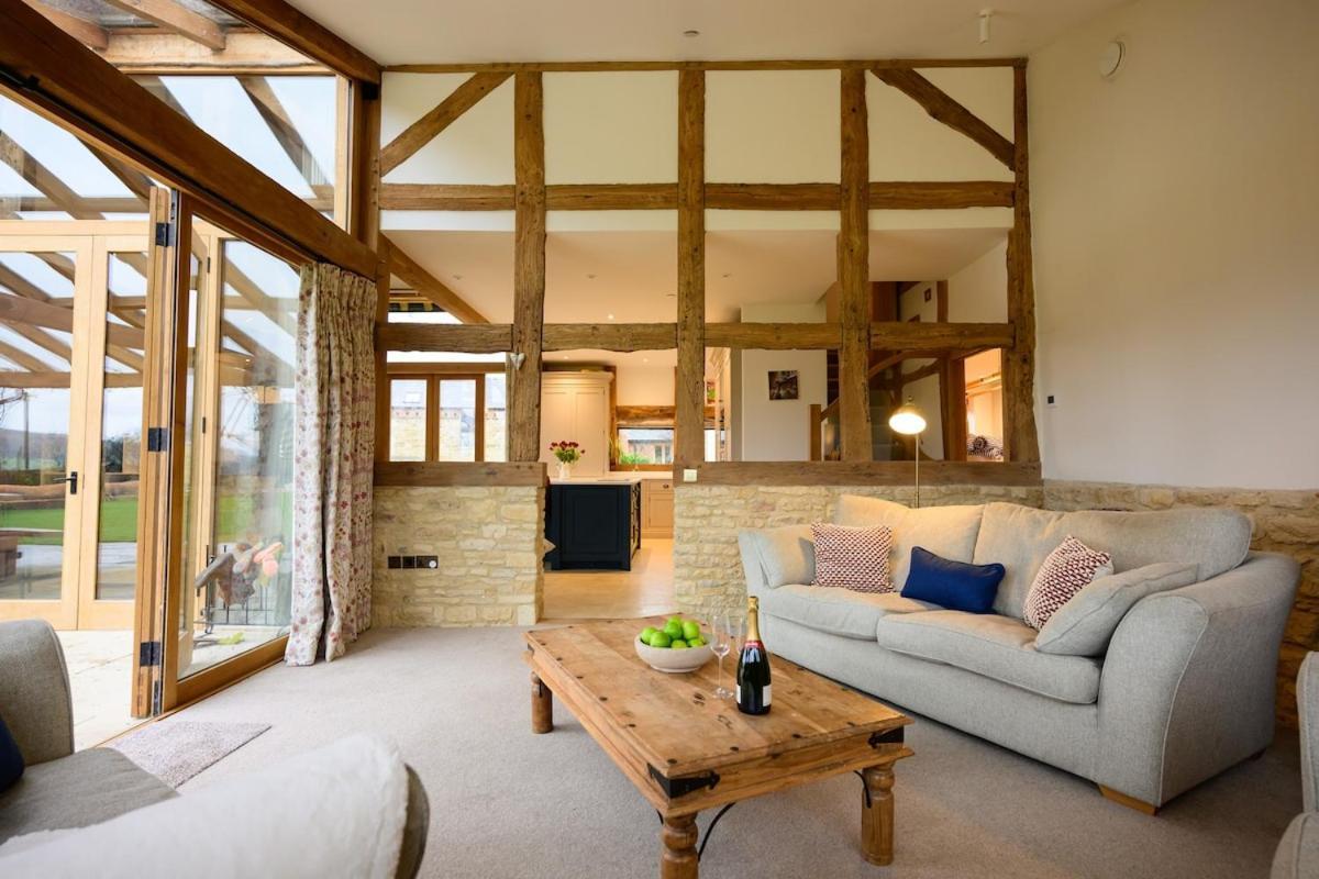 Vakantiehuis East Barn- Luxury Countryside Manchester