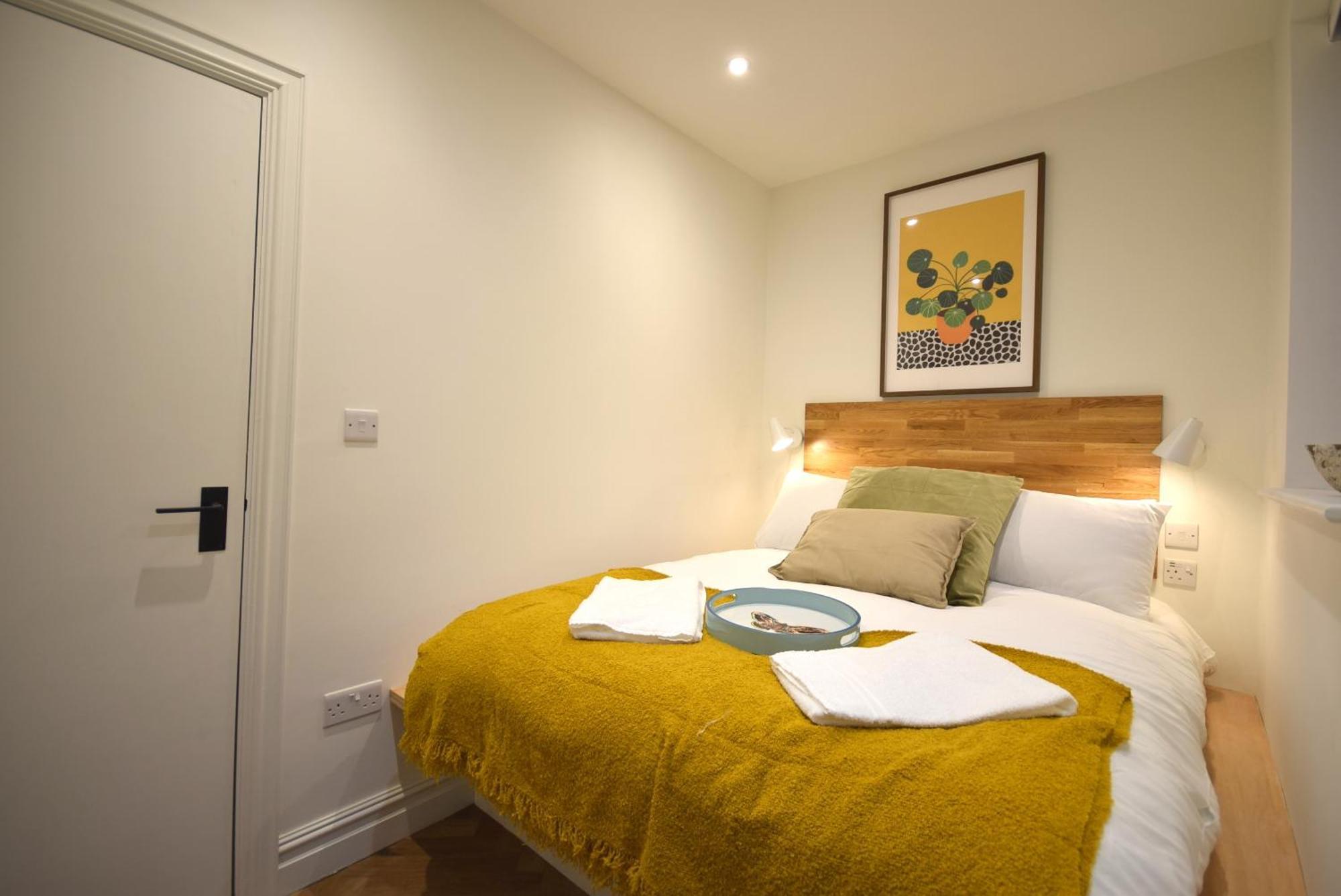 Cityescape - 2br 3 En-suite Sofa Bed Nq *