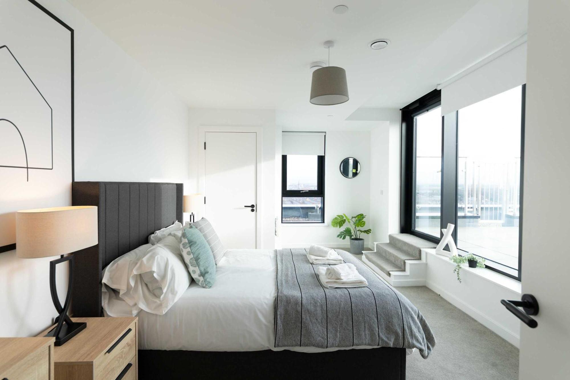 Stunning Old Trafford 2 Bed Penthouse W Terrace *