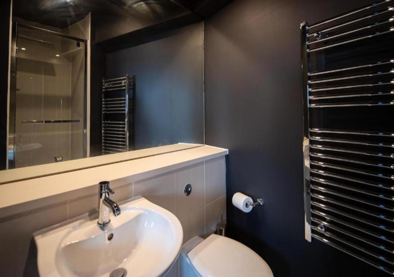 Greenhaus By The Heim Residences *