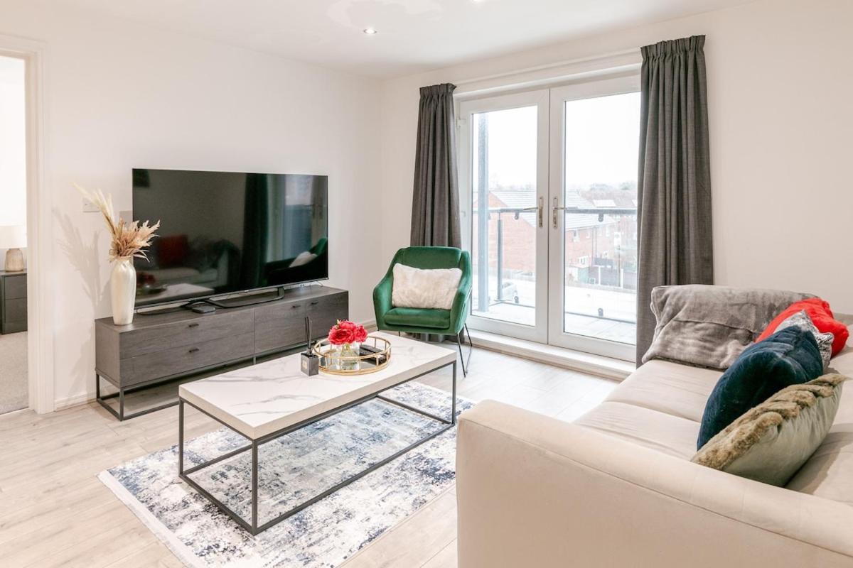 Cjay Luxury Manchester