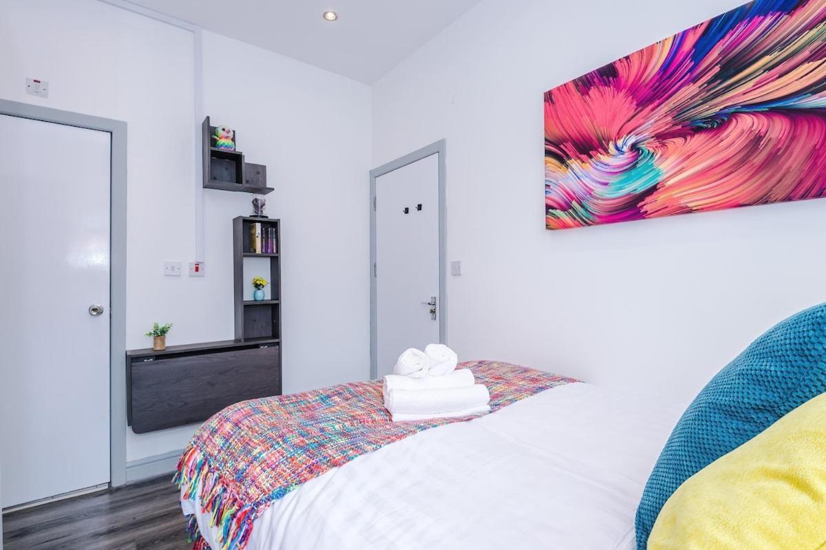 Luxury 3br En-suite, Near
