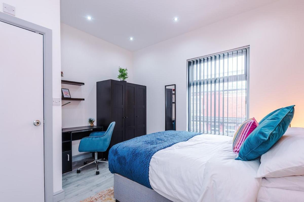 Luxury 3br En-suite, Near *