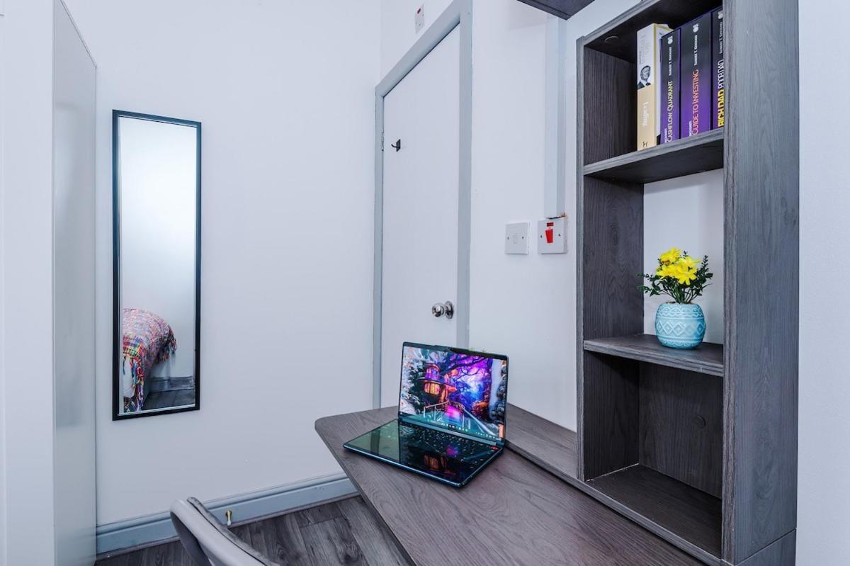 Luxury 3br En-suite, Near Manchester