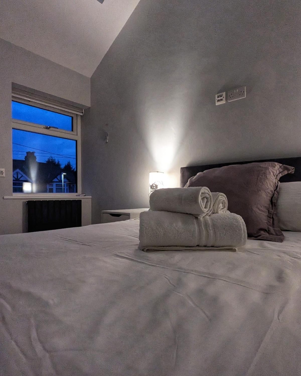 Vakantiehuis Beautiful 5 Bedroom Sleeps 12 People In