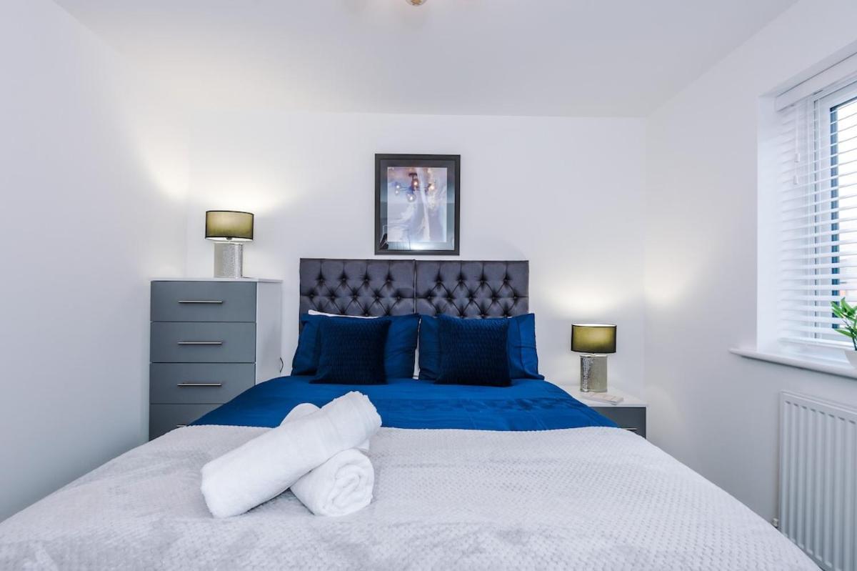 Holiday home Stylish 3-bedroom House - Brand New Manchester