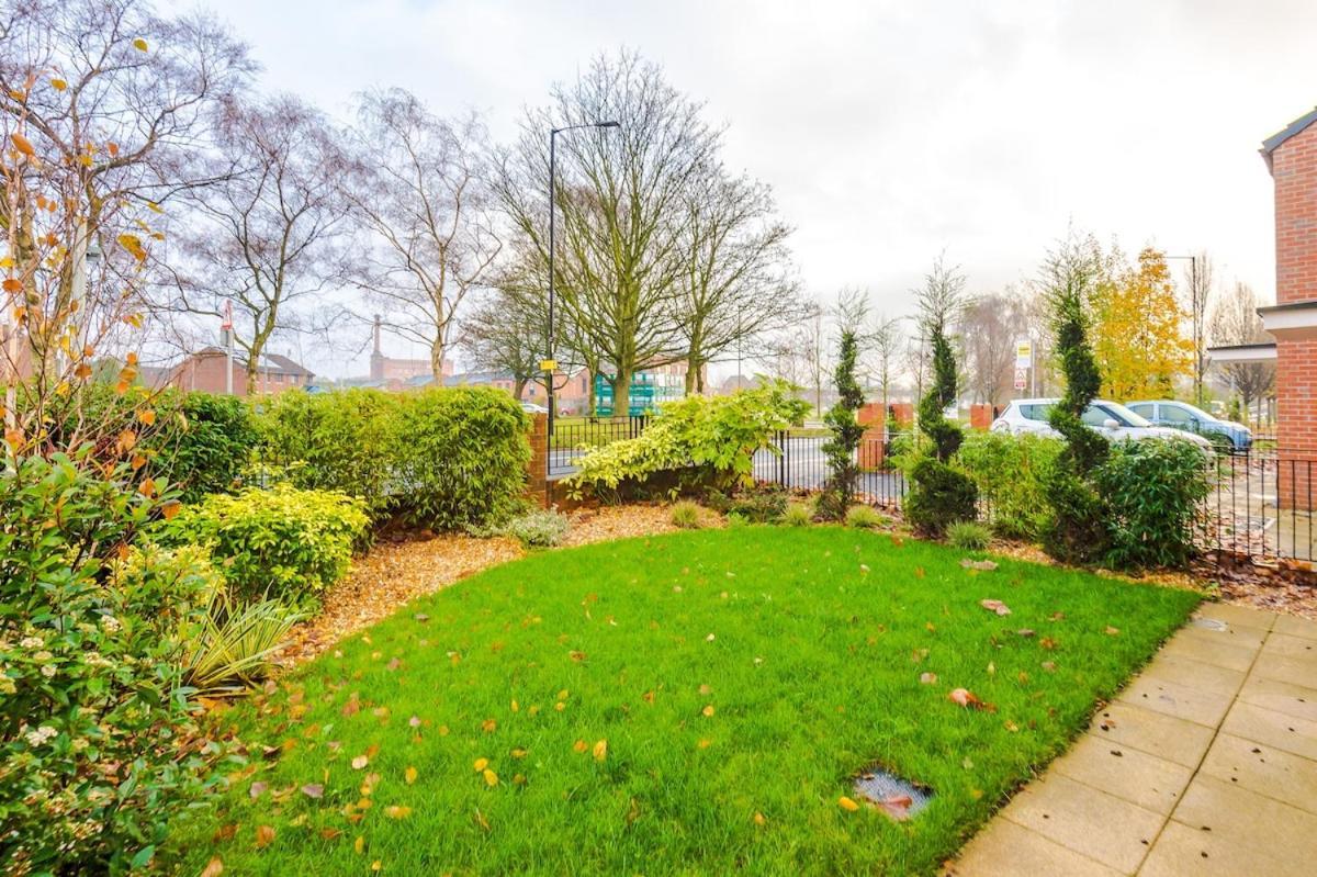 Stylish 3-bedroom House - Brand New