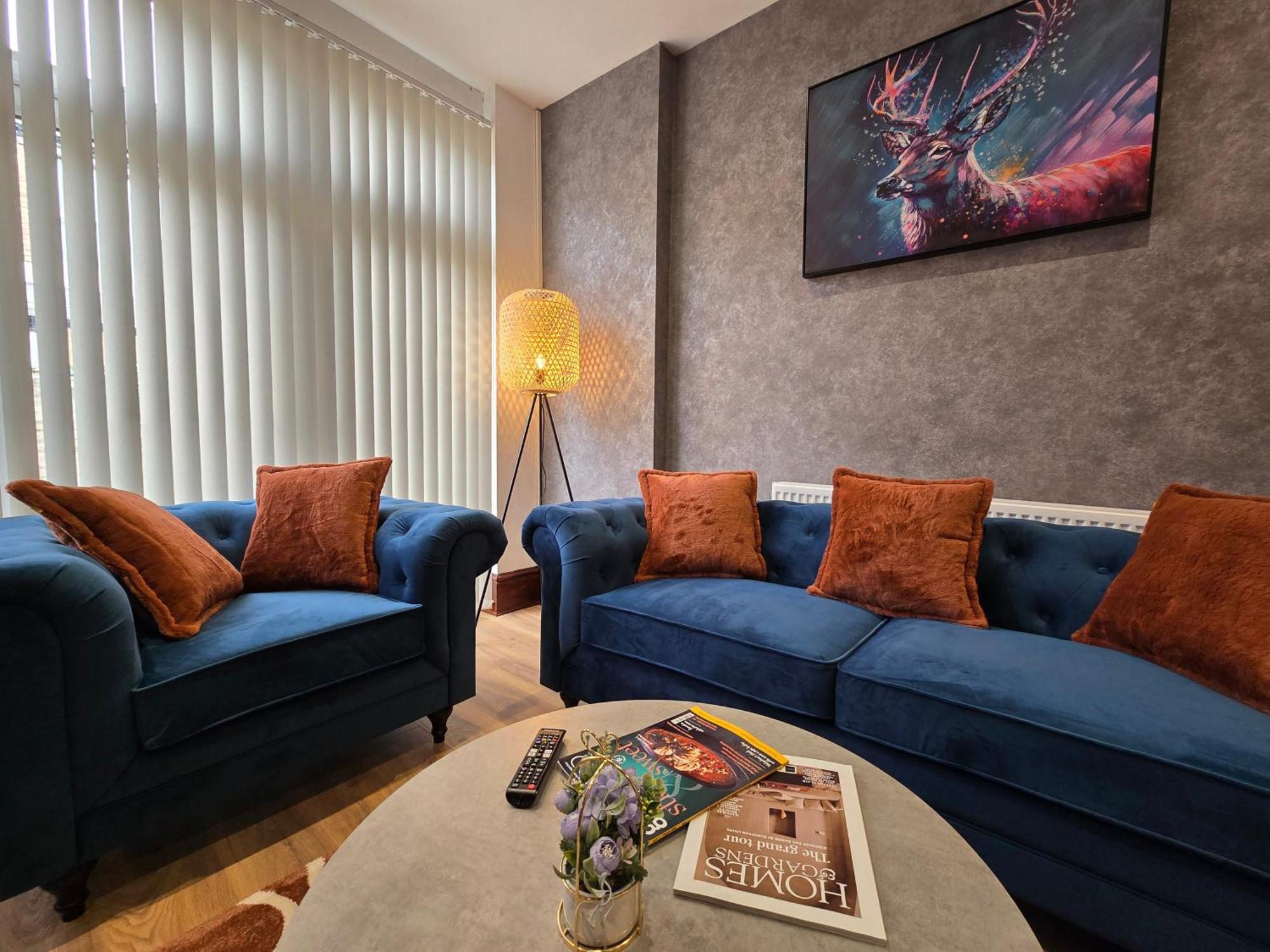 Collegehouse-businessready-freeparking&wifi Holiday home *
