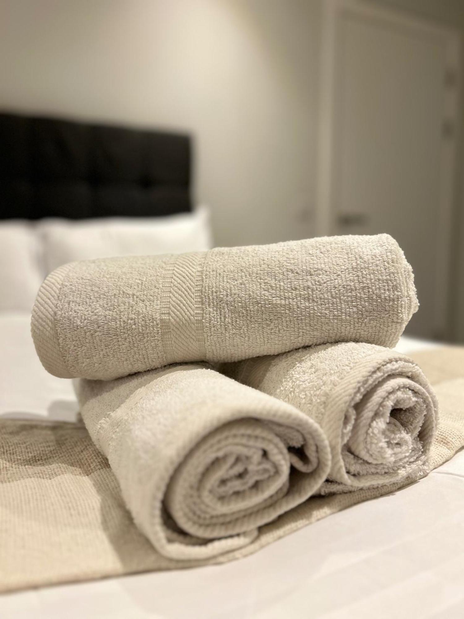 Central Apartment-Free Parking With Terrace-Gym * Manchester