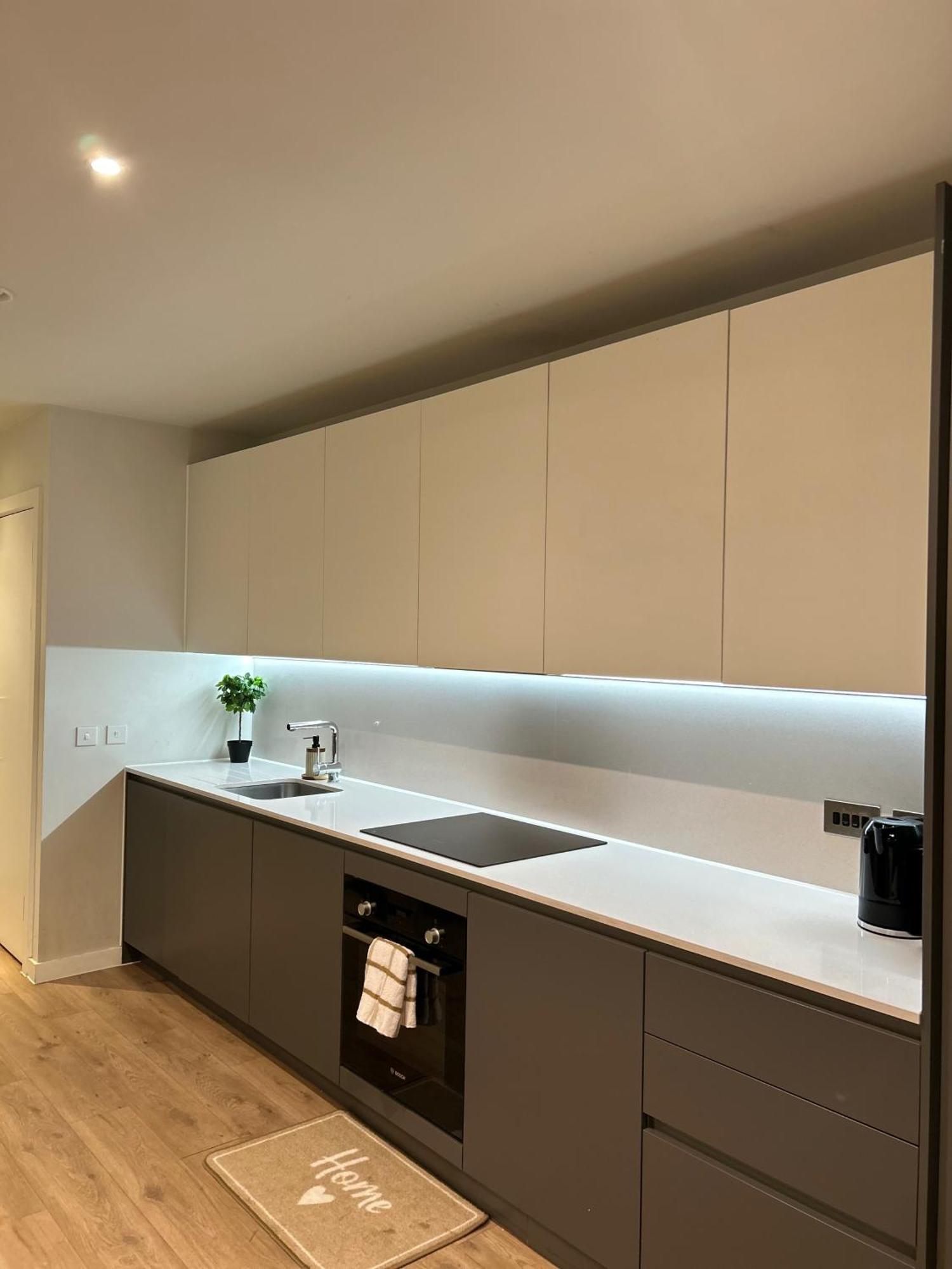 Apartment Central Apartment-Free Parking With Terrace-Gym Manchester