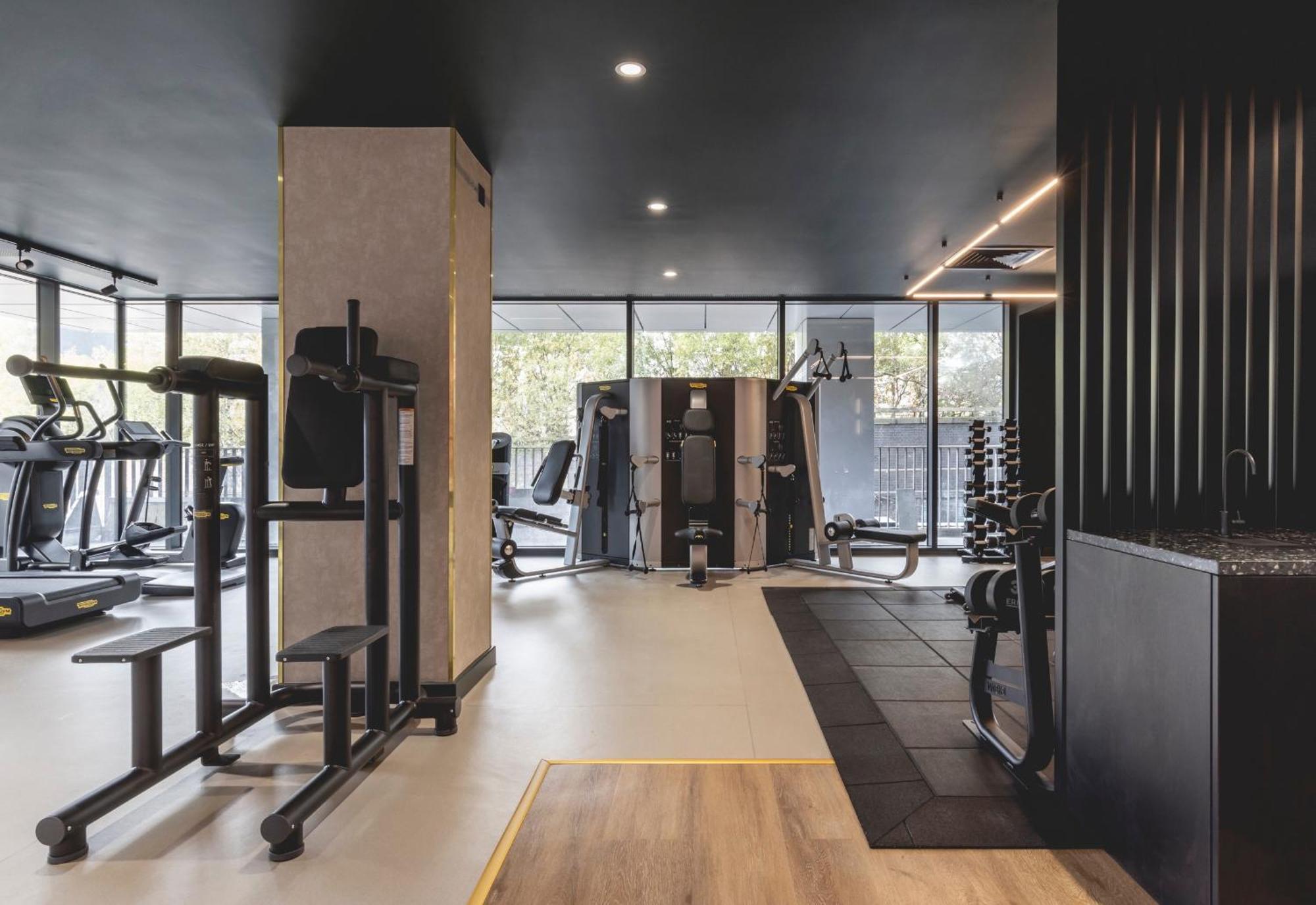 Central Apartment-Free Parking With Terrace-Gym
