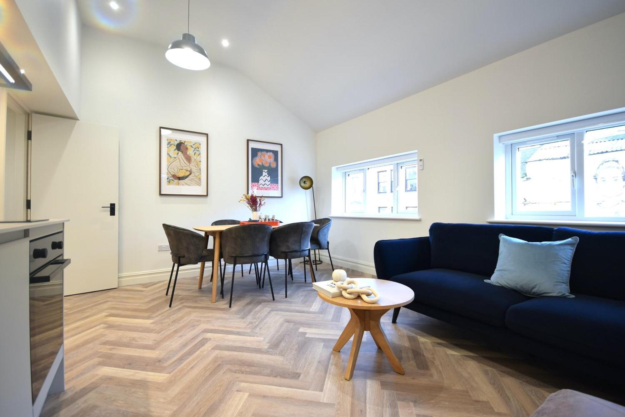 Cityescape - 2br 2 Bath
