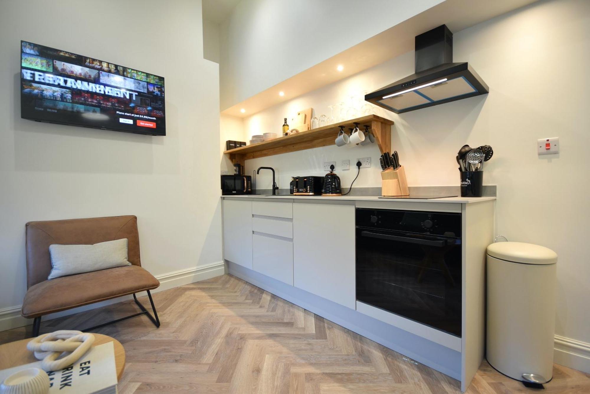 Cityescape - 2br 2 Bath *