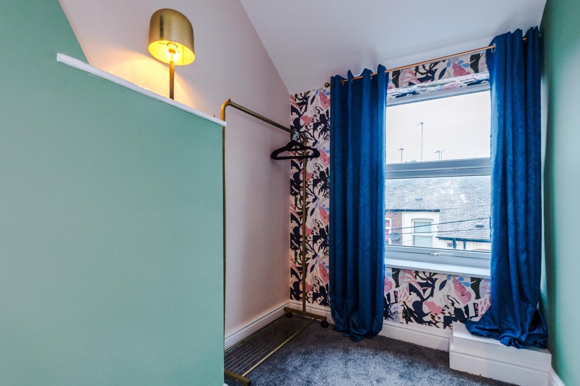 Vakantiehuis Newly Renovated 5 Bedroom Home-manchester *