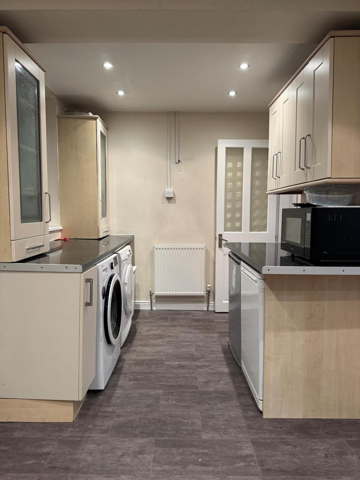 Charming Salford House * Manchester