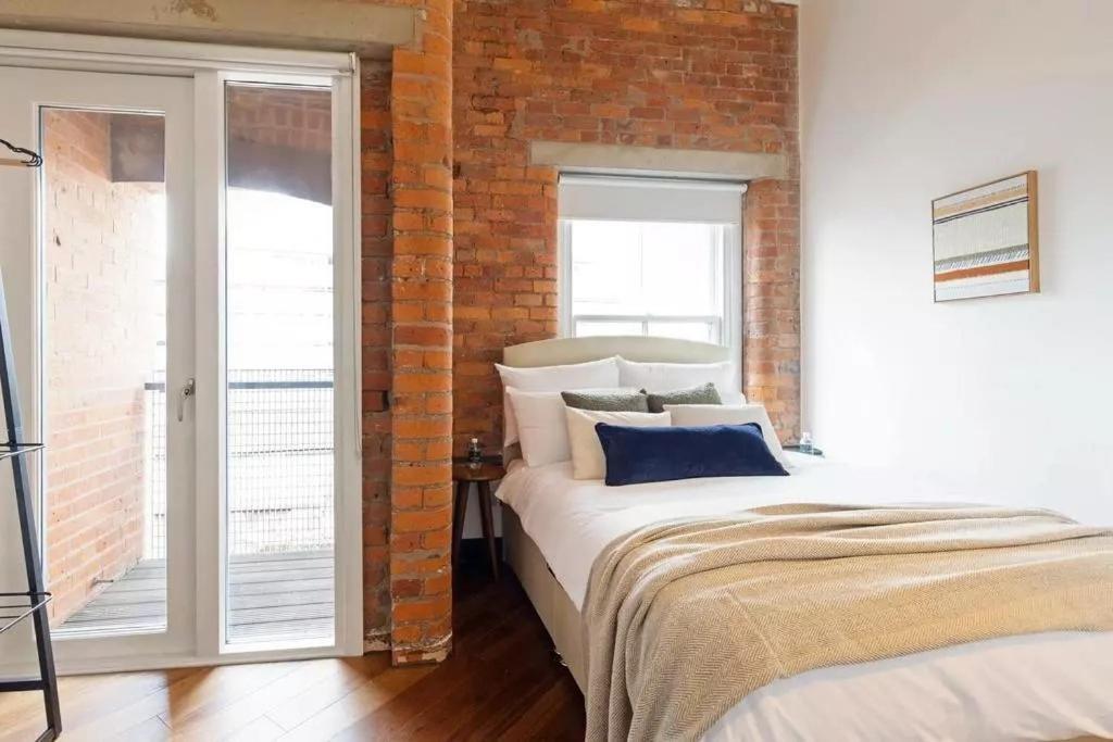 Apartment 2 Bed 2 Bath, Excusive And Central, Concierge Service